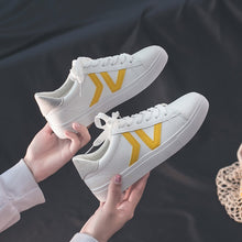 Load image into Gallery viewer, HOT Women Sneakers 2020 Fashion Breathble Vulcanized Shoes Women Pu leather Platform Shoes Women Lace up Casual Shoes White
