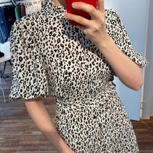 Load image into Gallery viewer, Sannian Women Dress 2020 New Summer Korea Women Clothes Vintage Waistband Loose Long Split Lantern Sleeve Leopard Print Dresses
